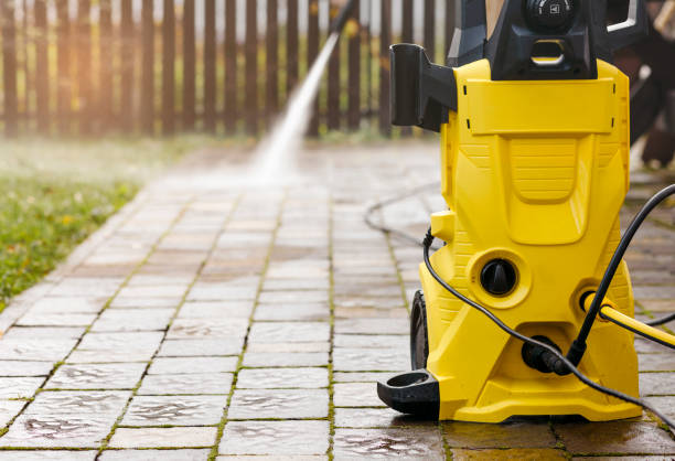 Why Choose Our Pressure Washing Services in Michigan